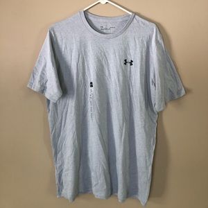 Under Armour T-shirt